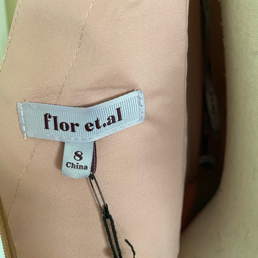 Flor et.al Satin V-neck A Line Gown - Picture 14 of 16